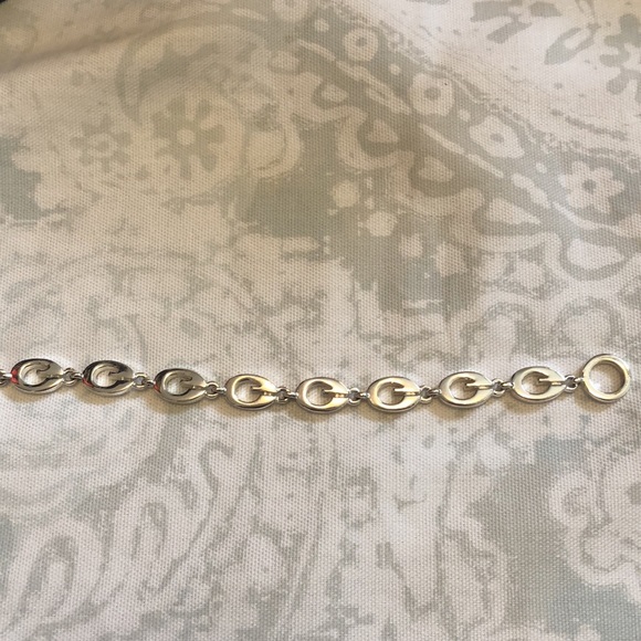 Guess bracelet - Picture 2 of 3